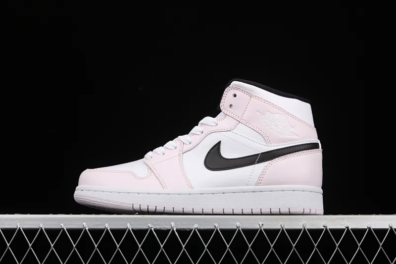 All categories Air Jordan Jordan series basketball shoes Air Jordan 1 Mid G version pure original Air Jordan 1 Mid AJ1 Joe 1 rose pink violet mid-top basketball shoes BQ6472-500